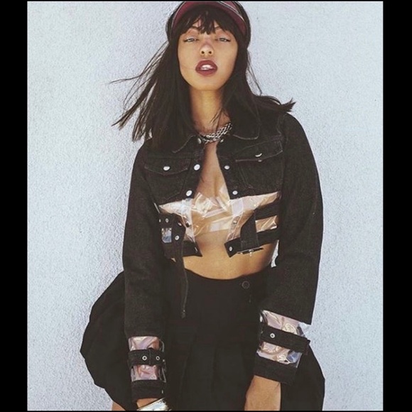 #183 NWT BLK Crop Clear Denim Jacket Buckle Button - Picture 2 of 9